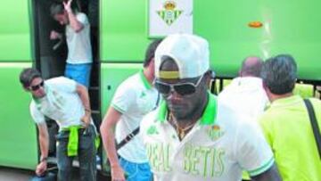 <b>LA CUENTA ATRÁS. </b>El Betis llegó ayer a Jerez y vela armas en lo que es sin duda su partido del año.