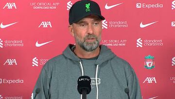Klopp dejó claro que se tomará tiempo para ver a Luis Díaz.