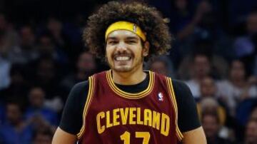 El jugador de los Caveliers de Cleveland sufrió una fuerte lesión a finales de 2014 (rotura de ligamentos) y no ha terminado de recuperarse.