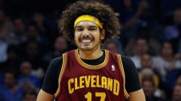 El jugador de los Caveliers de Cleveland sufrió una fuerte lesión a finales de 2014 (rotura de ligamentos) y no ha terminado de recuperarse.