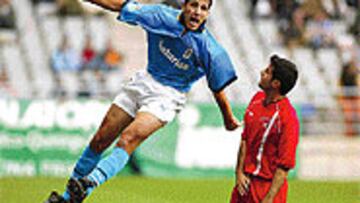 <B>INCORPORACIÓN</b>. La llegada de Ángel paliará las carencias en el lateral derecho que sufre el equipo.