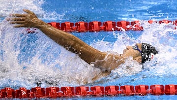 Spain's Hugo Gonzalez competes in the semi-final heat of the men's 200m individual medley swimming event during the World Aquatics Championships in Fukuoka on July 26, 2023. (Photo by Yuichi YAMAZAKI / AFP)