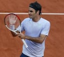 Federer se medirá a Tsonga tras tumbar en cinco sets a Simon