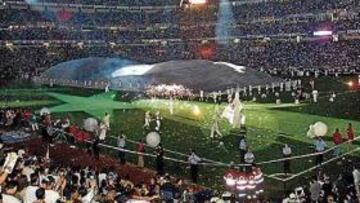 <b>ACTO EMOTIVO. </b>Los aficionados blancos vivirán la fiesta en el Bernabéu se dispute o no el encuentro.