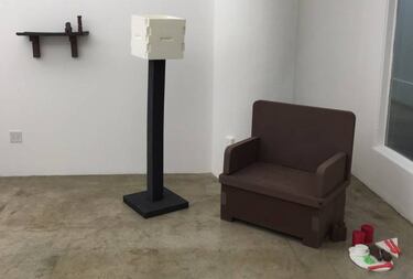 Casas y muebles de goma anti-balas, el curioso entrenamiento del SWAT