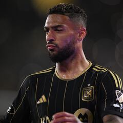 Steve Cherundolo exige que Denis Bouanga sea más consistente