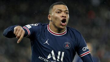 El jugador del PSG Kylian Mbappé celebra su gol en el partido contra el Real Madrid de Champios Leage.