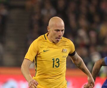 Aaron Mooy of Australia controls the ball during the Brasil Global Tour match between Australian Socceroos and Brazil