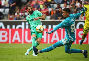 Benzema anotó el 3-2.