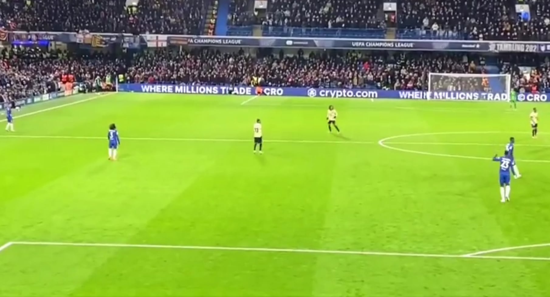 El cántico despectivo de la afición del Chelsea a Lamine Yamal