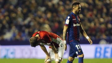 Muniain con Morales en Valencia.