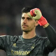 Alarma en el Madrid: pruebas a Courtois y duda ante el City