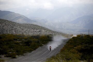 Undécima etapa entre Belén, Fiambalá y Chilecito. El piloto español Gerard Farres con KTM.