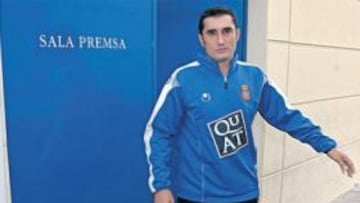 <b>EL JEFE DEL VESTUARIO. </b>Ernesto Valverde espera que esta Liga sea tan o más plácida que la pasada para un Espanyol se parece haberse reforzado bien.