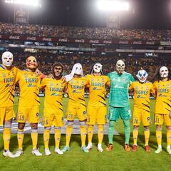 Tigres sale enmascarado previo al duelo ante Chivas