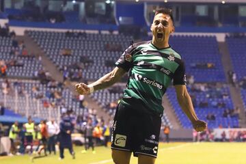 Para suplir la baja del ‘Cebollita’ Rodríguez, el cuadro de Torreón fichó a Correa quien llega procedente del Colón del fútbol de Argentina.