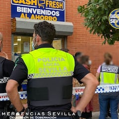 La Policía abate a tiros a un atracador en un supermercado de Sevilla