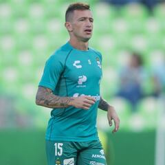 Santos nunca ha avanzado contra un mexicano en la Concacaf