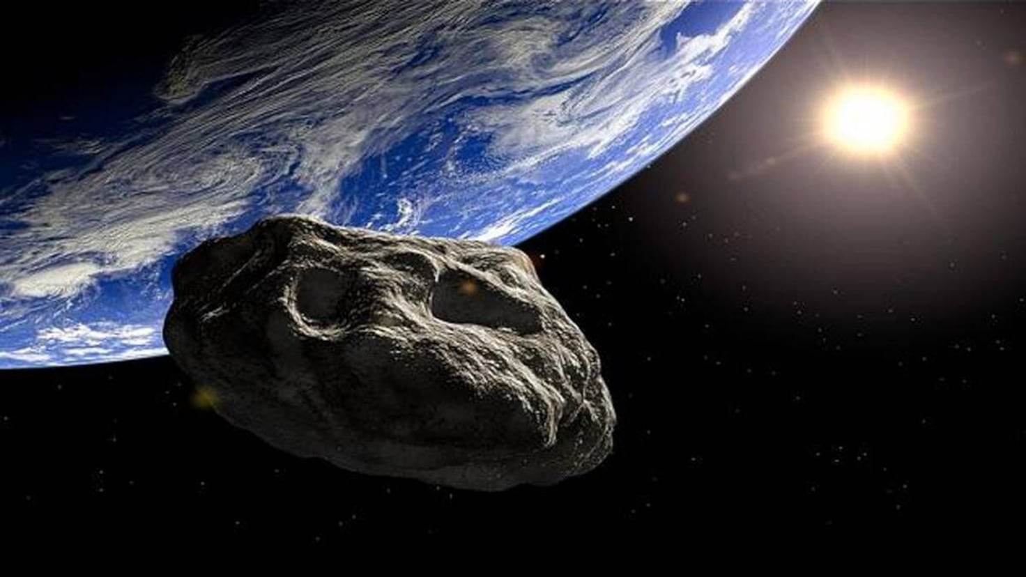 Astronomers find new moon near Earth