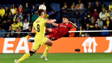 VILLARREAL, SPAIN - MAY 03: (THE SUN OUT, THE SUN ON SUNDAY OUT) Luis Diaz of Liverpool  during the UEFA Champions League Semi Final Leg Two match between Villarreal and Liverpool at Estadio de la Ceramica on May 03, 2022 in Villarreal, Spain. (Photo by Andrew Powell/Liverpool FC via Getty Images)