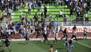 El último escándalo se vivió en Valparaíso, donde hinchas de Wanderers y Colo Colo se enfrentaron en la cancha, y suspendieron el duelo donde podía definirse el título. 