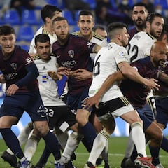 Al Burgos se le olvida marcar goles