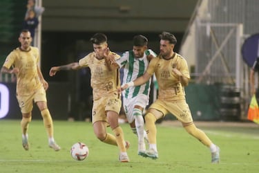 La afición del Nàstic echa para atrás el fichaje de Calderón