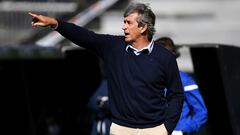 Pellegrini anuncia dos bajas y exige fichajes de jerarquía