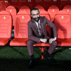 El Almería sigue buscando un portero y un extremo