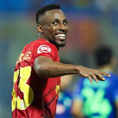 Nadie detiene a Julián Quiñones en el 2026