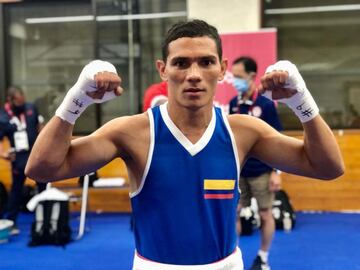 Contundente debut para Céiber Ávila que con 32 años le ganó al jordano Mohammad Alwadi por unanimidad después de mostrar precisión en sus golpes que dejaron sin oportunidad a su rival. El próximo miércoles 28 de julio se enfrentará por los octavos de final frente a Everisto Mulenga de Zambia.