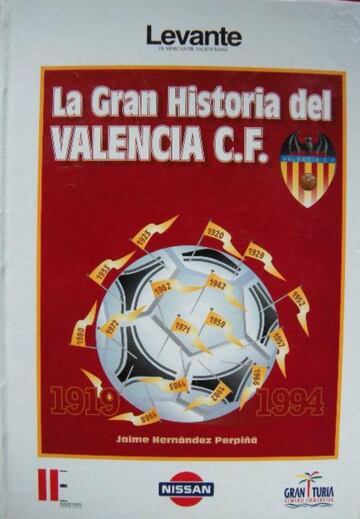 Obra escrita por Jaime Hern¨¢ndez Perpi?¨¢ que recoge cronol¨®gicamente la gran historia del club cuando cumpli¨® sus 75 a?os de existencia. Mediante fasc¨ªculos semanales se entregaba la colecci¨®n cada lunes con el diario Levante. Una obra muy completa con much¨ªsimas fotograf¨ªas y llena de an¨¦cdotas que ha vivido el club valencianista. (Librer¨ªa deportiva)