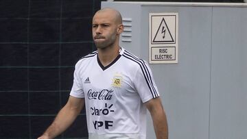 Javier Mascherano, entrenando con la selección argentina en el Camp Nou.