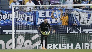 Roberto, durante el Málaga - Leganés.