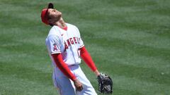 El pelotero japon&eacute;s sufri&oacute; una lesi&oacute;n en el antebrazo y parece que el manager de los Angels quiere mantener a Ohtani en el equipo, aunque lejos de la loma.