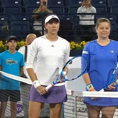 Muguruza sobrevive al digno regreso de Kim Clijsters