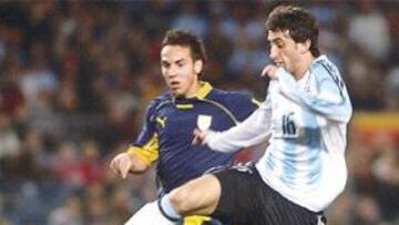 <b>QUIERE JUGAR. </b>Diego Milito prefiere al Zaragoza porque si juega podrá volver a vestirse con Argentina.