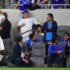 El hondureño Rubilio Castillo deja al Royal Pari de Bolivia y vuelve al Tondela de Portugal