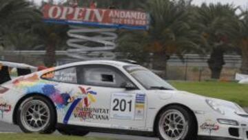 Victorias para Miguel Fuster y Juho Hanninen