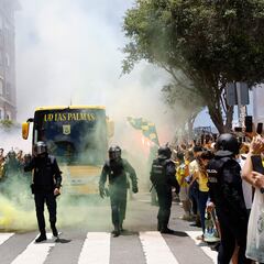 La fiesta no estuvo en el partido