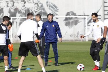 Messi, un ex del Espanyol y las navidades de los Dos Santos