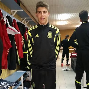 Three Spanish players feature in The Guardian's ‘Class of ‘99’