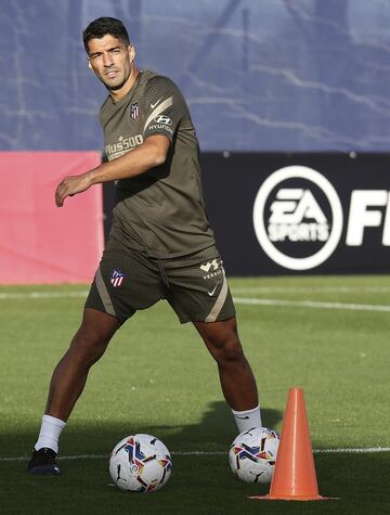 Primer entrenamiento de Luis Suárez con el Atlético de Madrid.