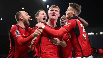 Manchester United's Danish striker #11 Rasmus Hojlund (C) celebrates with teammates after scoring their third goal during the English Premier League football match between Manchester United and Aston Villa at Old Trafford in Manchester, north west England, on December 26, 2023. (Photo by Oli SCARFF / AFP) / RESTRICTED TO EDITORIAL USE. No use with unauthorized audio, video, data, fixture lists, club/league logos or 'live' services. Online in-match use limited to 120 images. An additional 40 images may be used in extra time. No video emulation. Social media in-match use limited to 120 images. An additional 40 images may be used in extra time. No use in betting publications, games or single club/league/player publications. / 