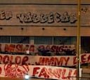 Homenaje de los Bukaneros a 'Jimmy' en el estadio de Vallecas