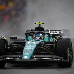 Otro show de Verstappen y Alonso bajo la lluvia