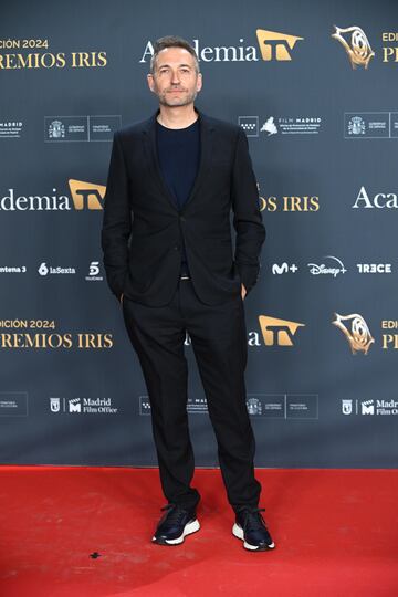 Frank Blanco posa en la alfombra roja de los Premios Iris.