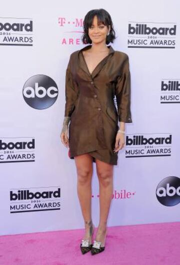 Rihanna a su llegada a los Billboard Music Awards 2016