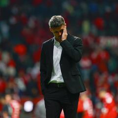 América para la vuelta: Viñas descartado; Fidalgo, en duda; Henry Martín, con problemas en rodilla