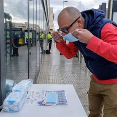 Coronavirus: ¿cuál es la manera correcta de ponerse una mascarilla?